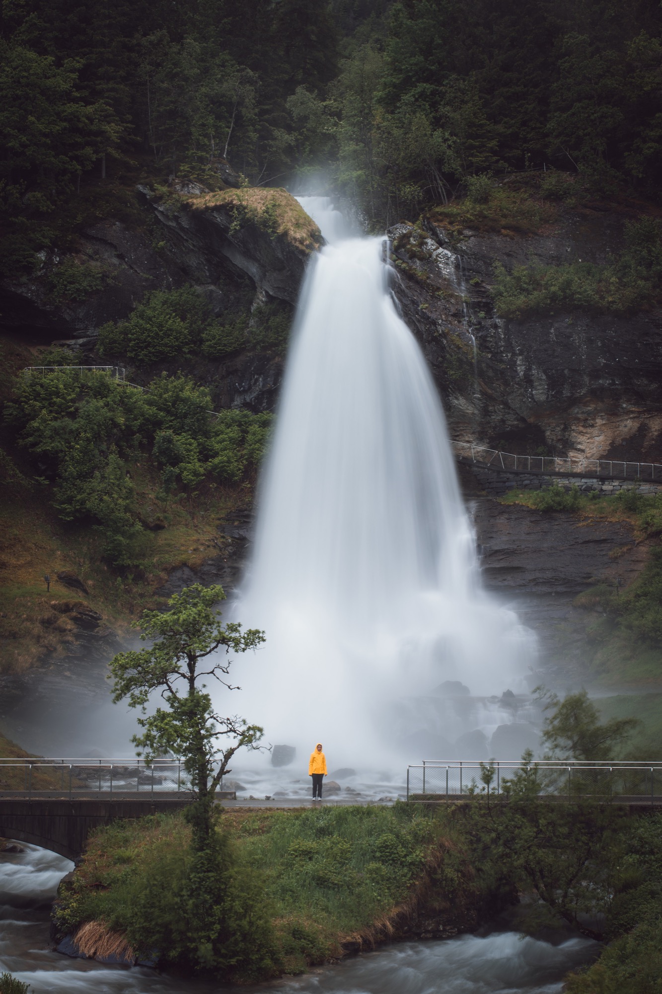 Steinsdalsfossen